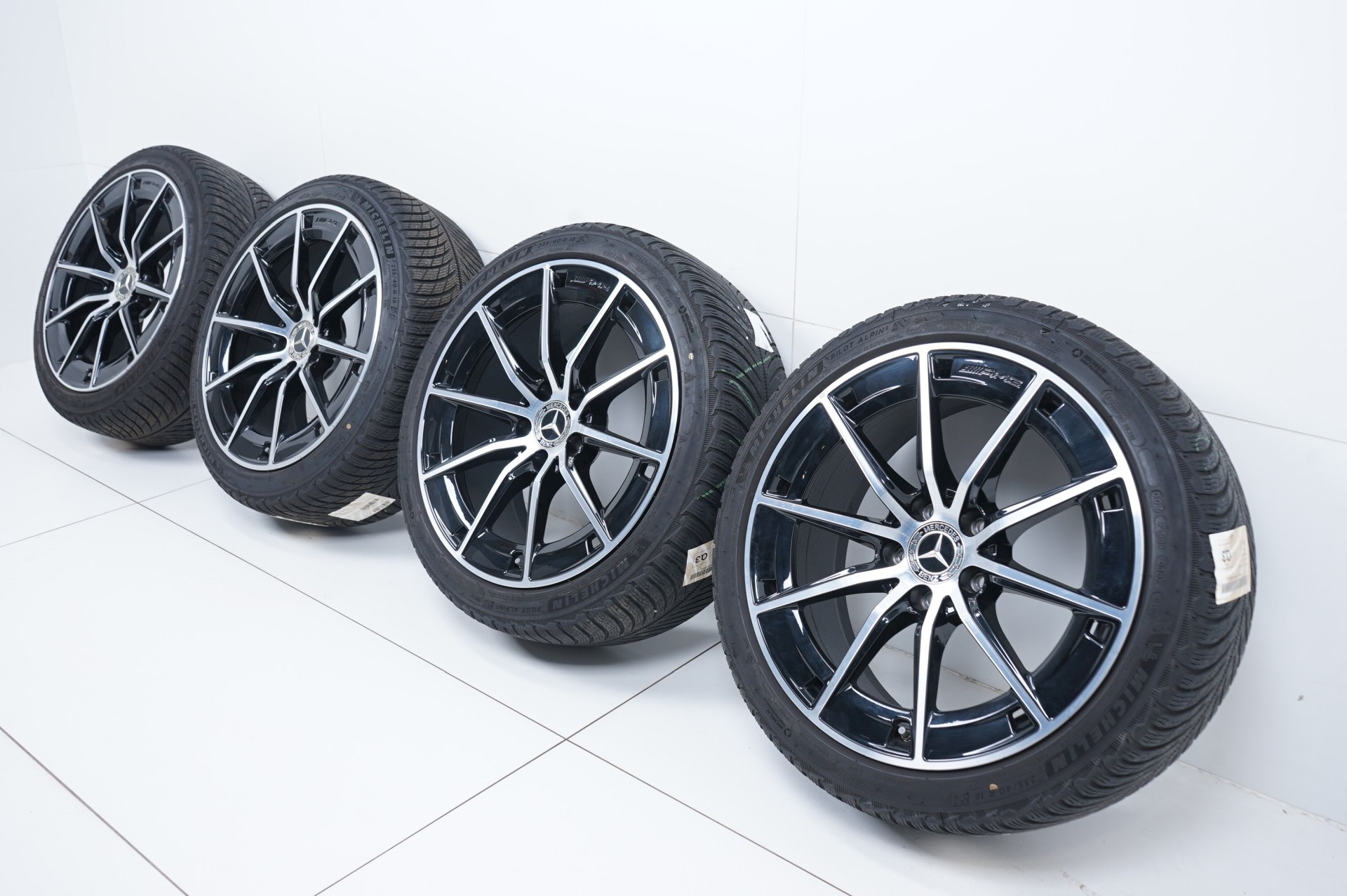 resized050.jpg