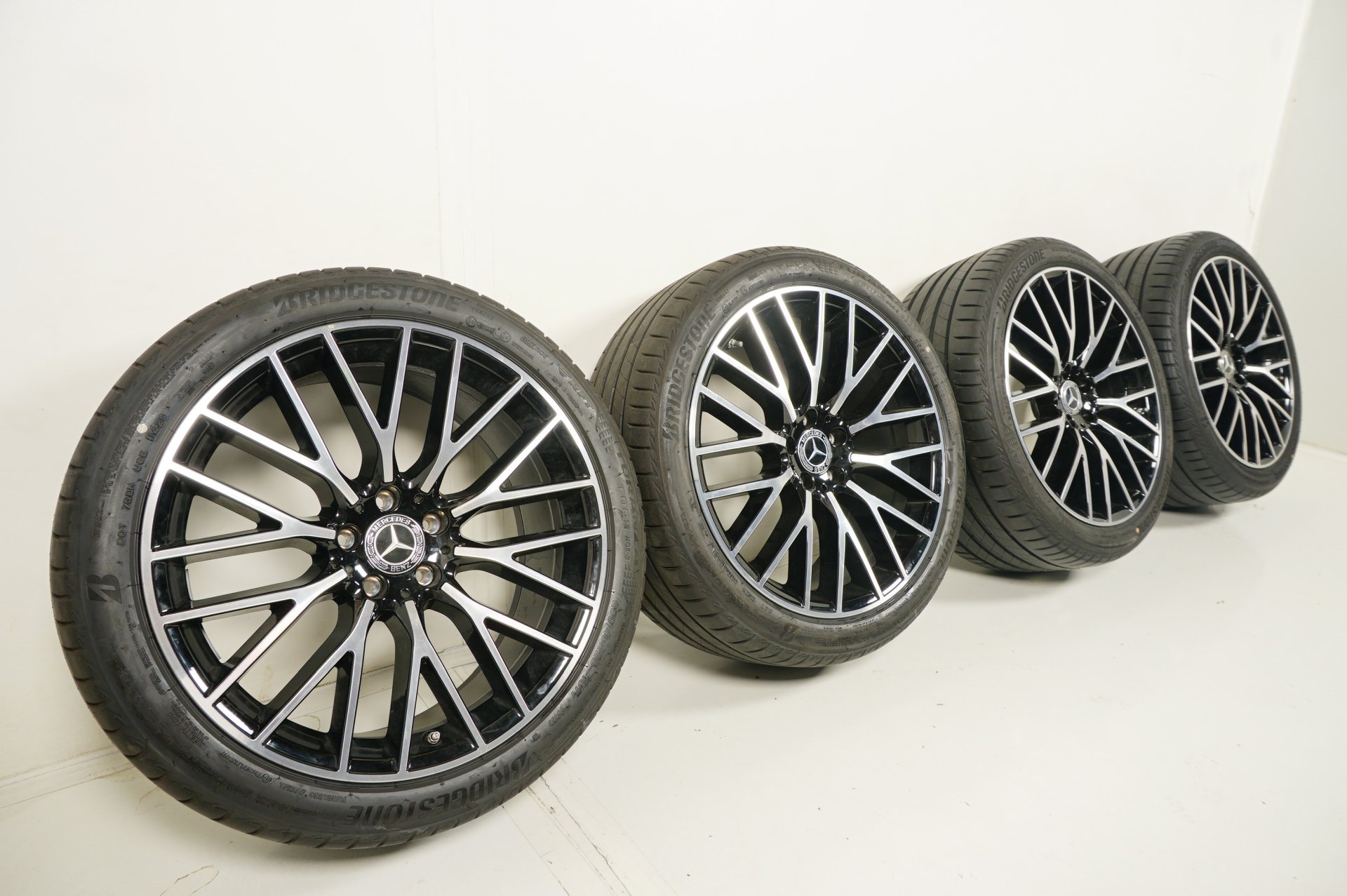 resized002.jpg