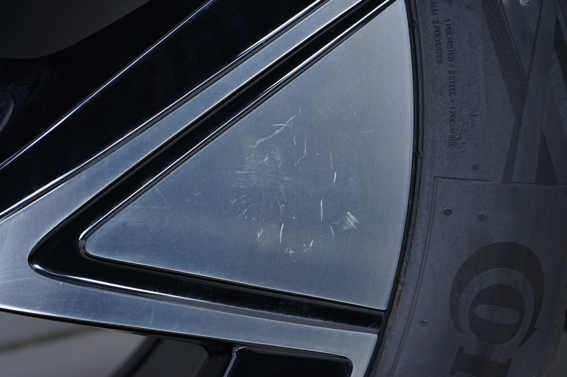 resized395.jpg