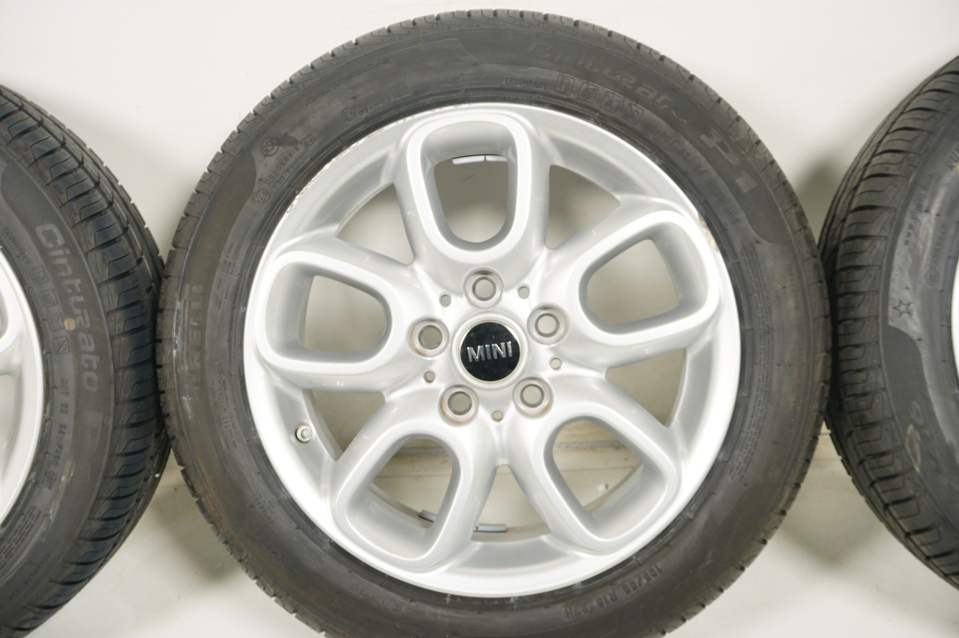 resize_373.jpg