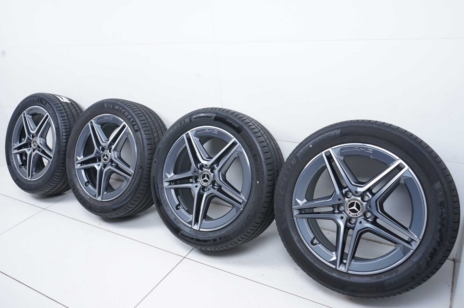 resized225.jpg