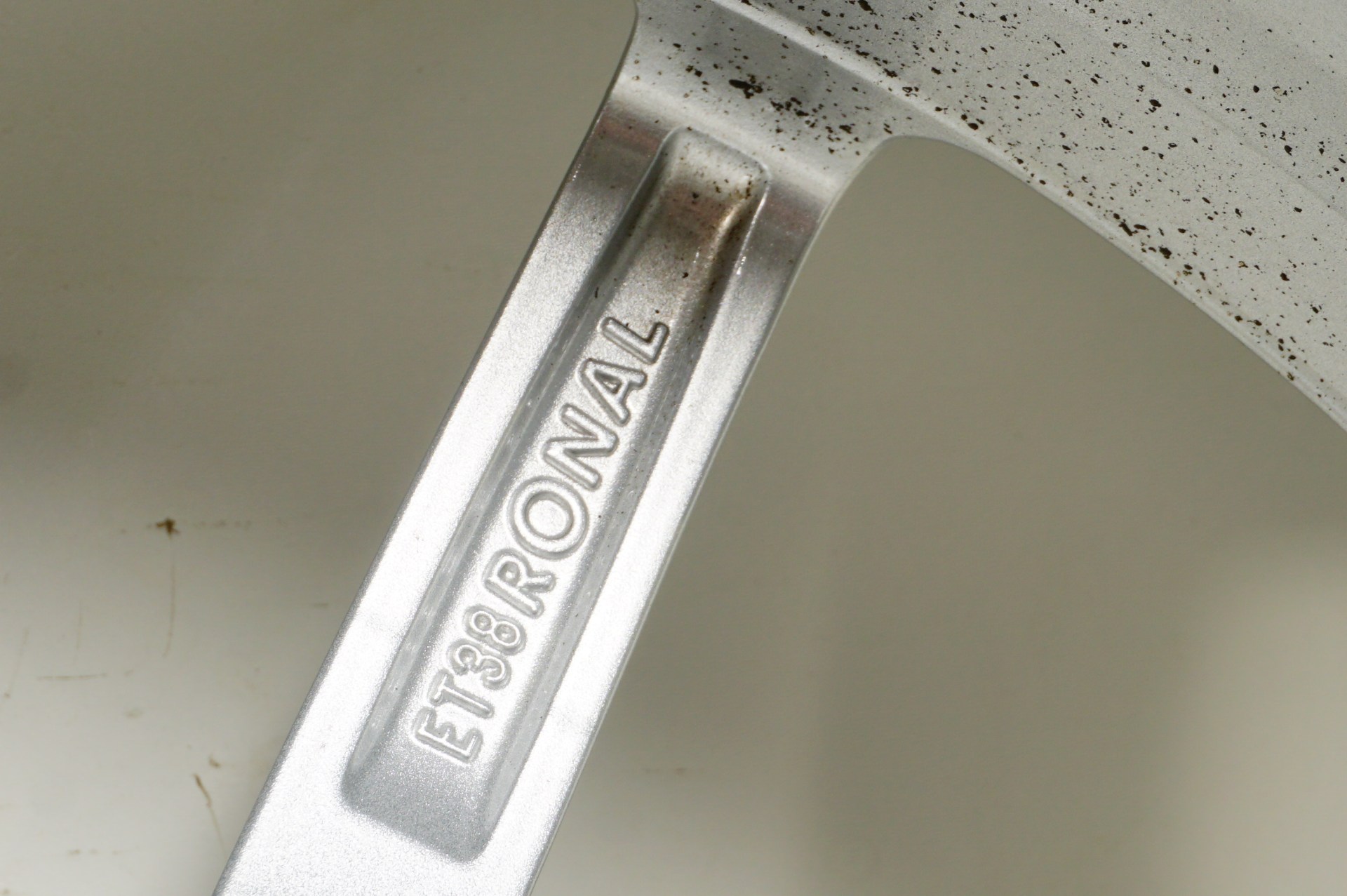 resize_146.jpg