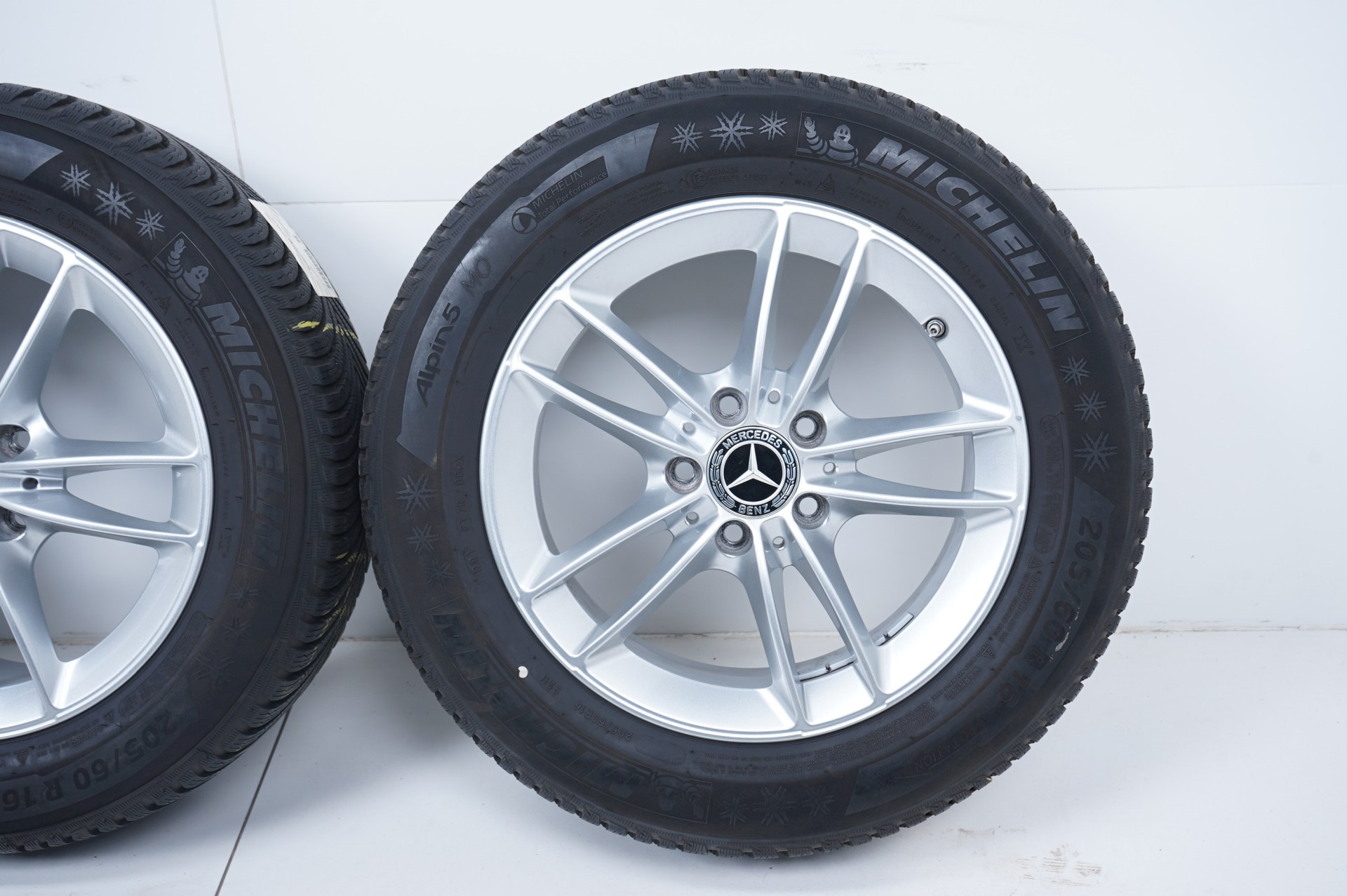 resized221.jpg